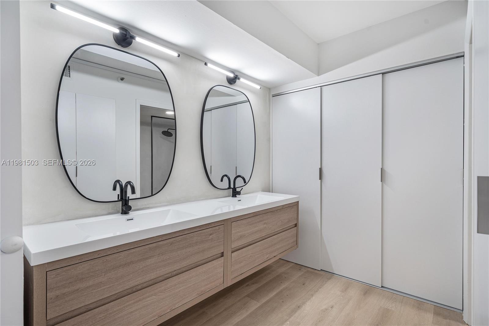 MYSTIC POINTE CONDO NO TH - Residential