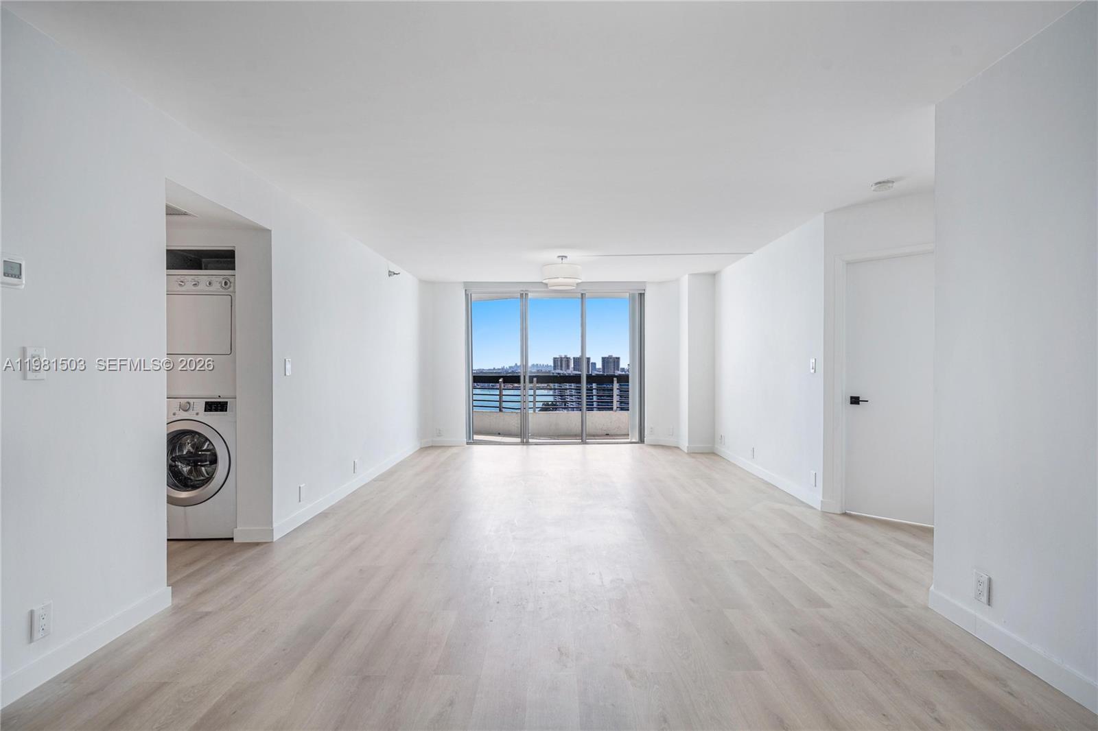 MYSTIC POINTE CONDO NO TH - Residential