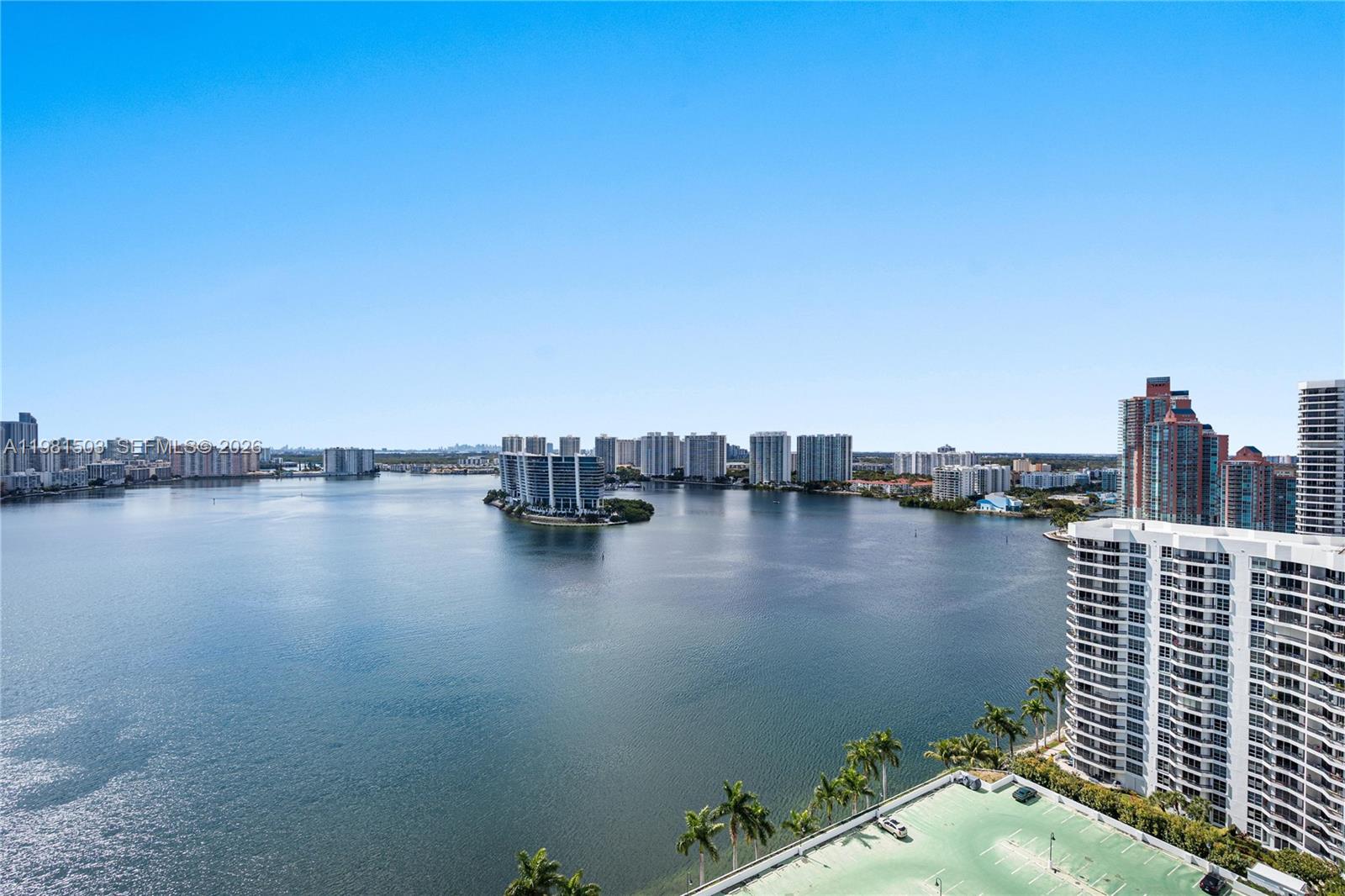 MYSTIC POINTE CONDO NO TH - Residential