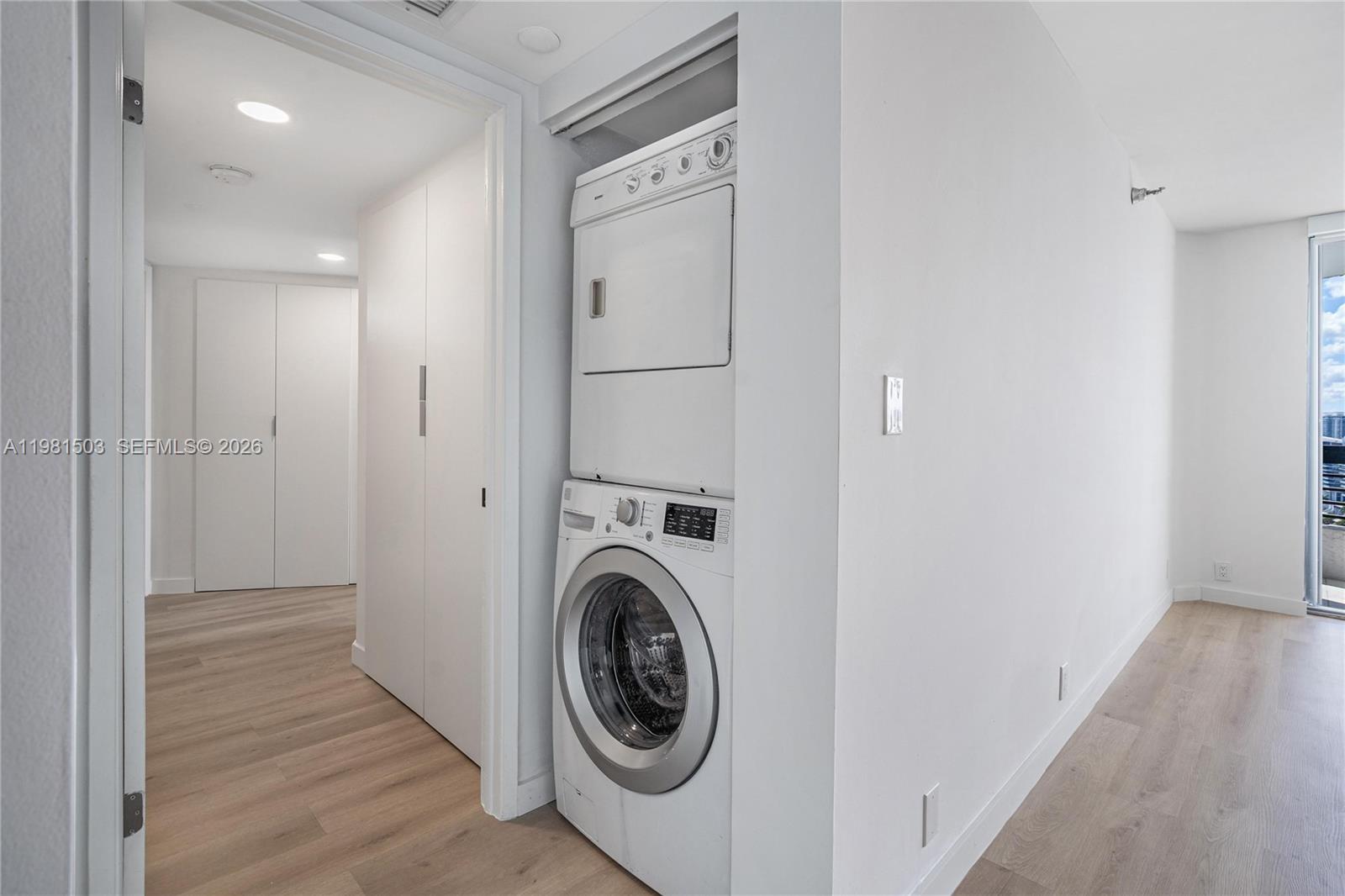 MYSTIC POINTE CONDO NO TH - Residential