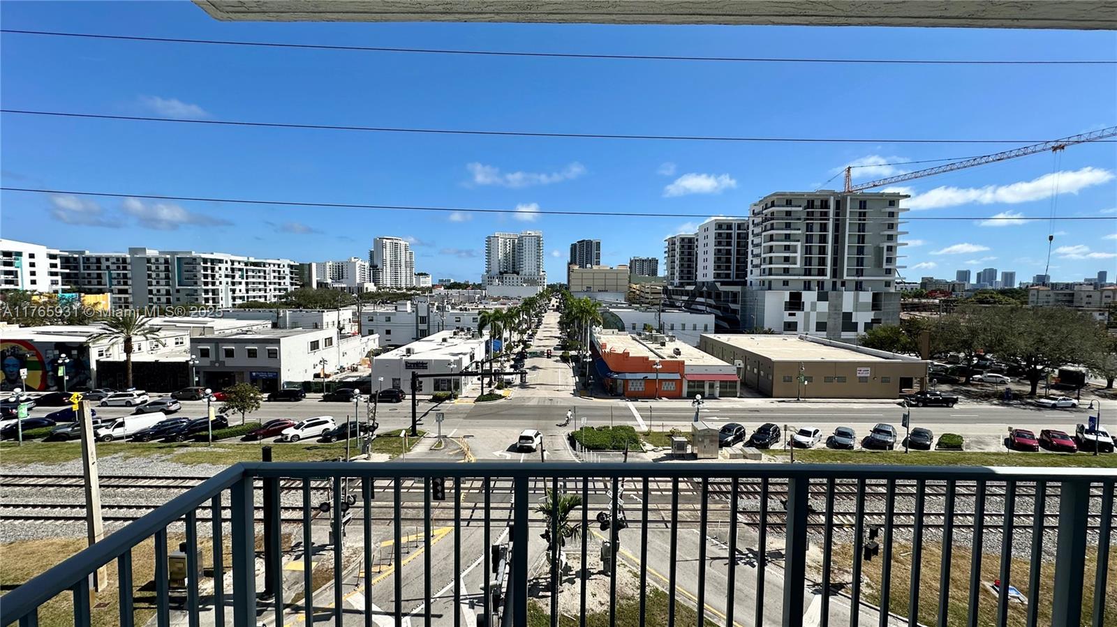 Rental Property at 140 S Dixie Hwy 425, Hollywood, Broward County, Florida - Bedrooms: 2 
Bathrooms: 2  - $2,600 MO.
