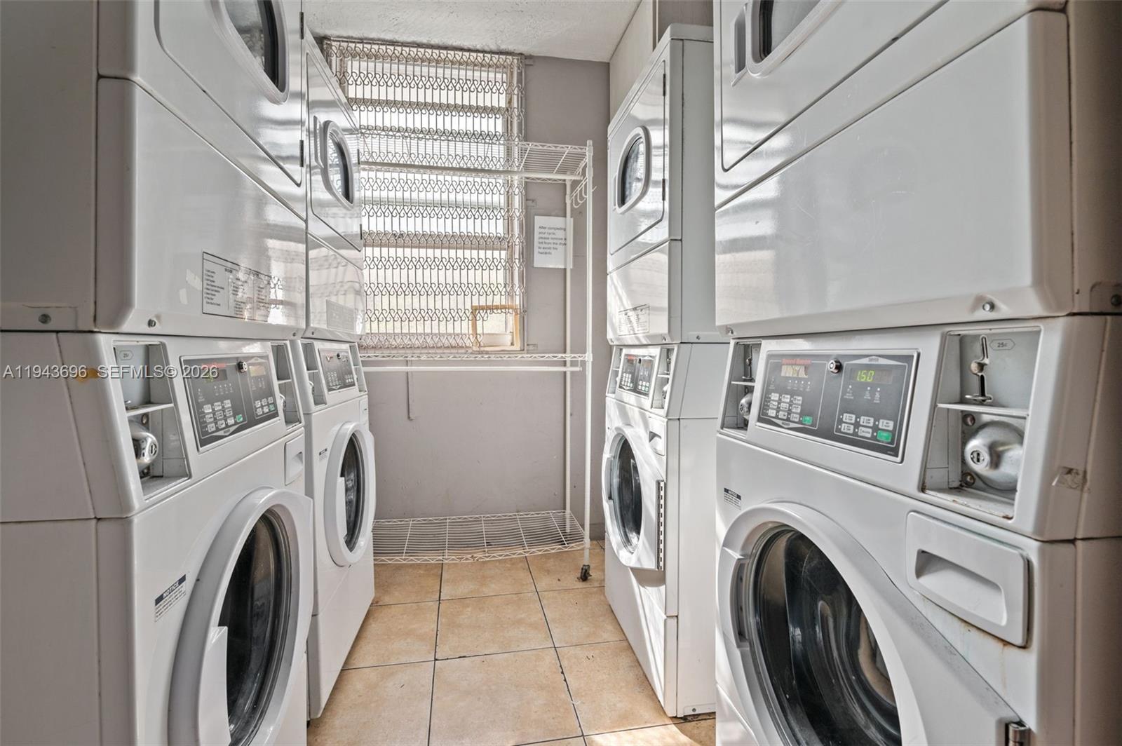 RIVERVIEW VILLAGE CONDO - Residential