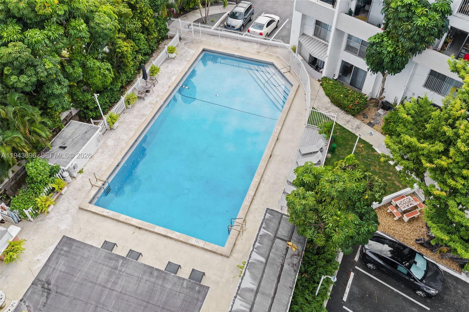 RIVERVIEW VILLAGE CONDO - Residential