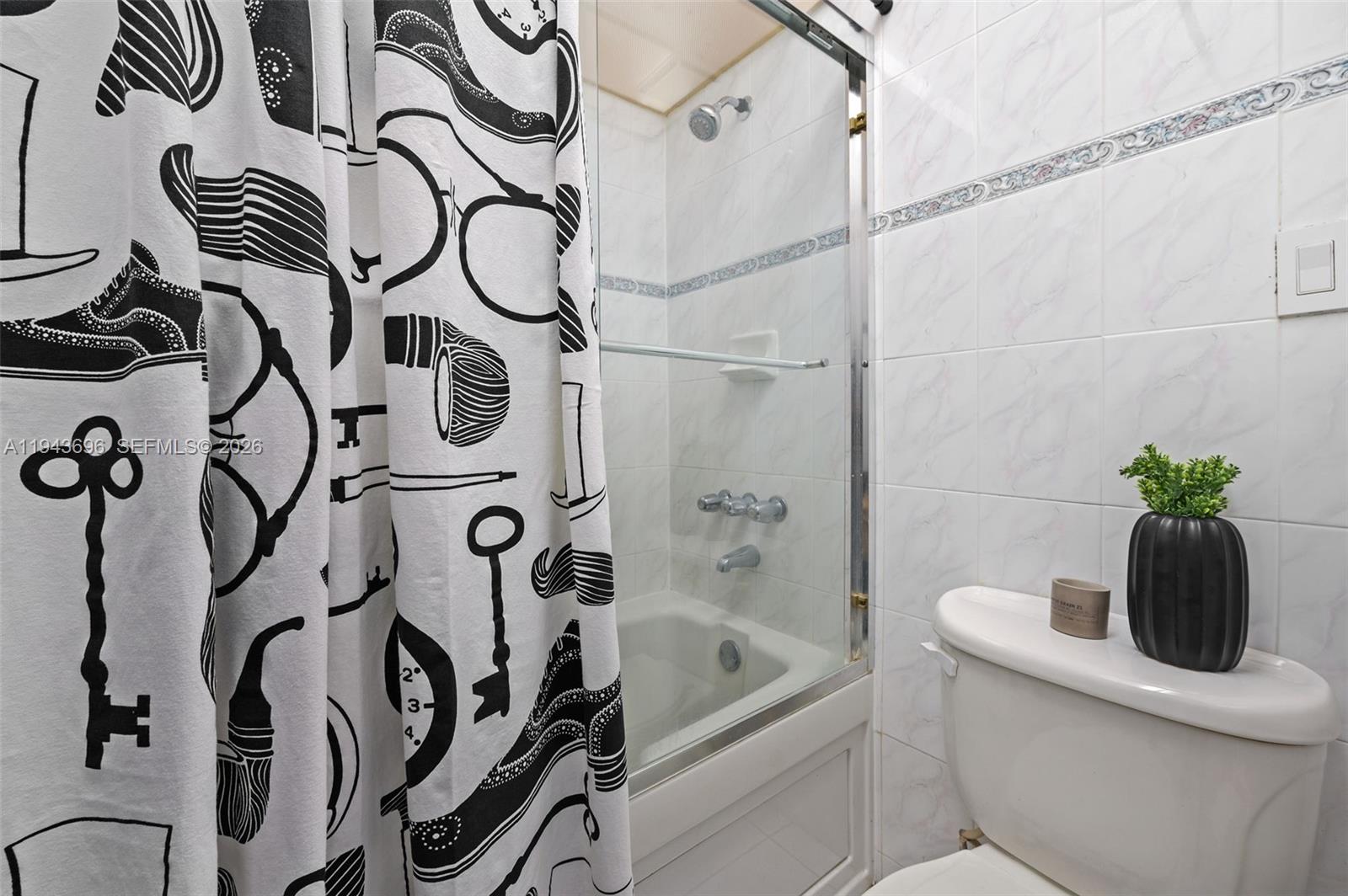 RIVERVIEW VILLAGE CONDO - Residential