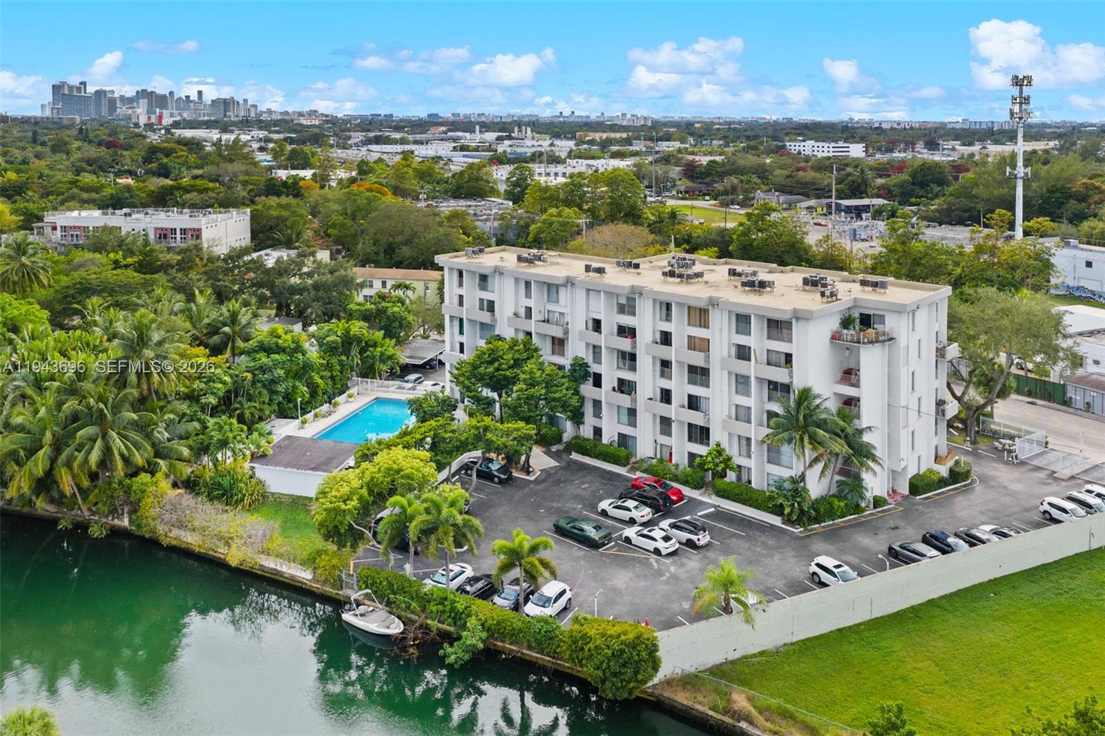 RIVERVIEW VILLAGE CONDO - Residential