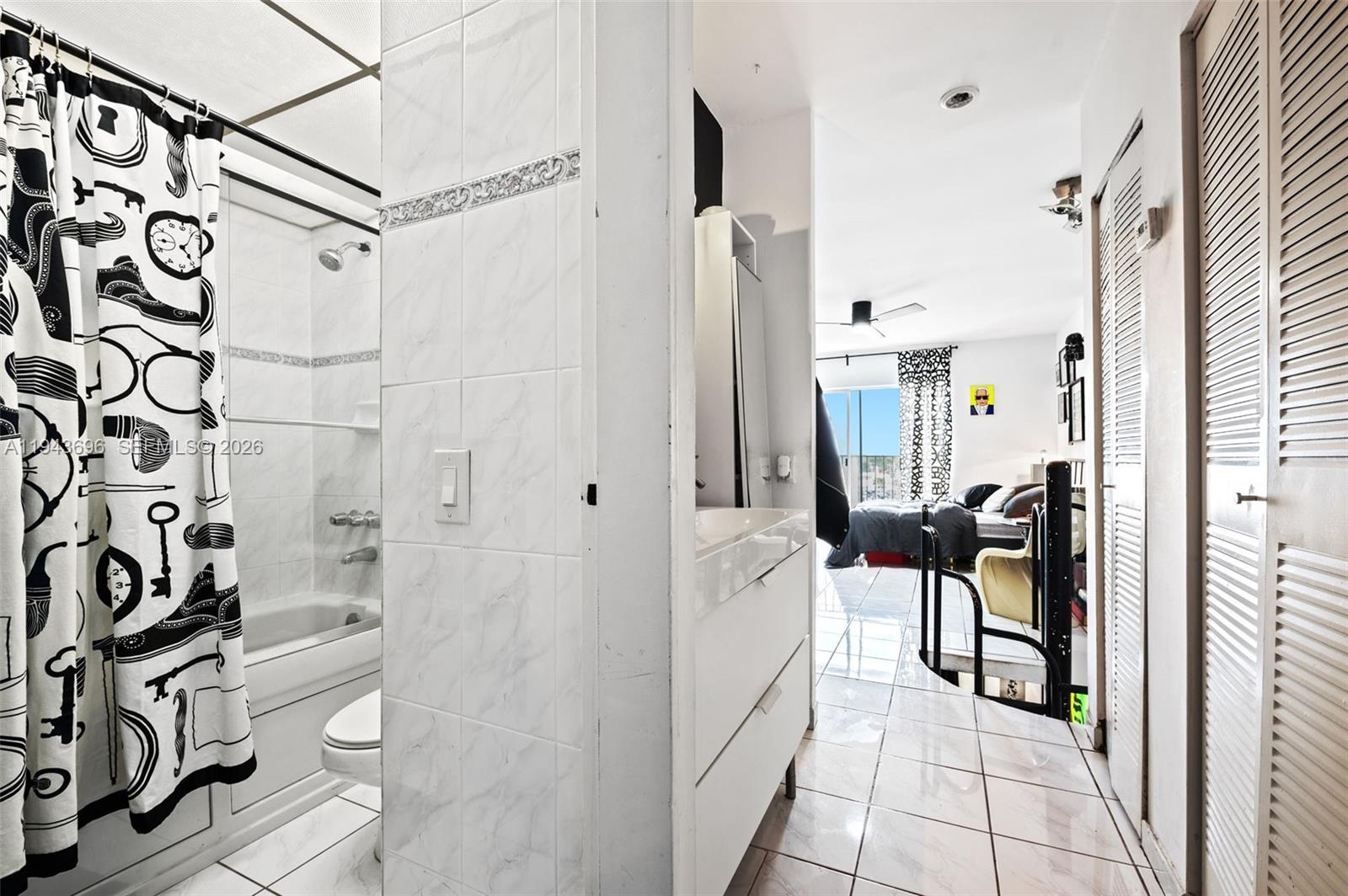 RIVERVIEW VILLAGE CONDO - Residential