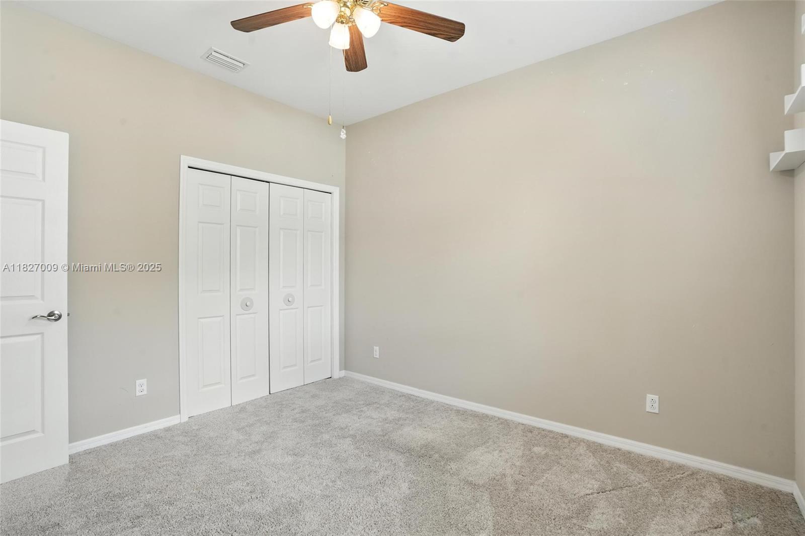 PROMENADE EAST - Residential