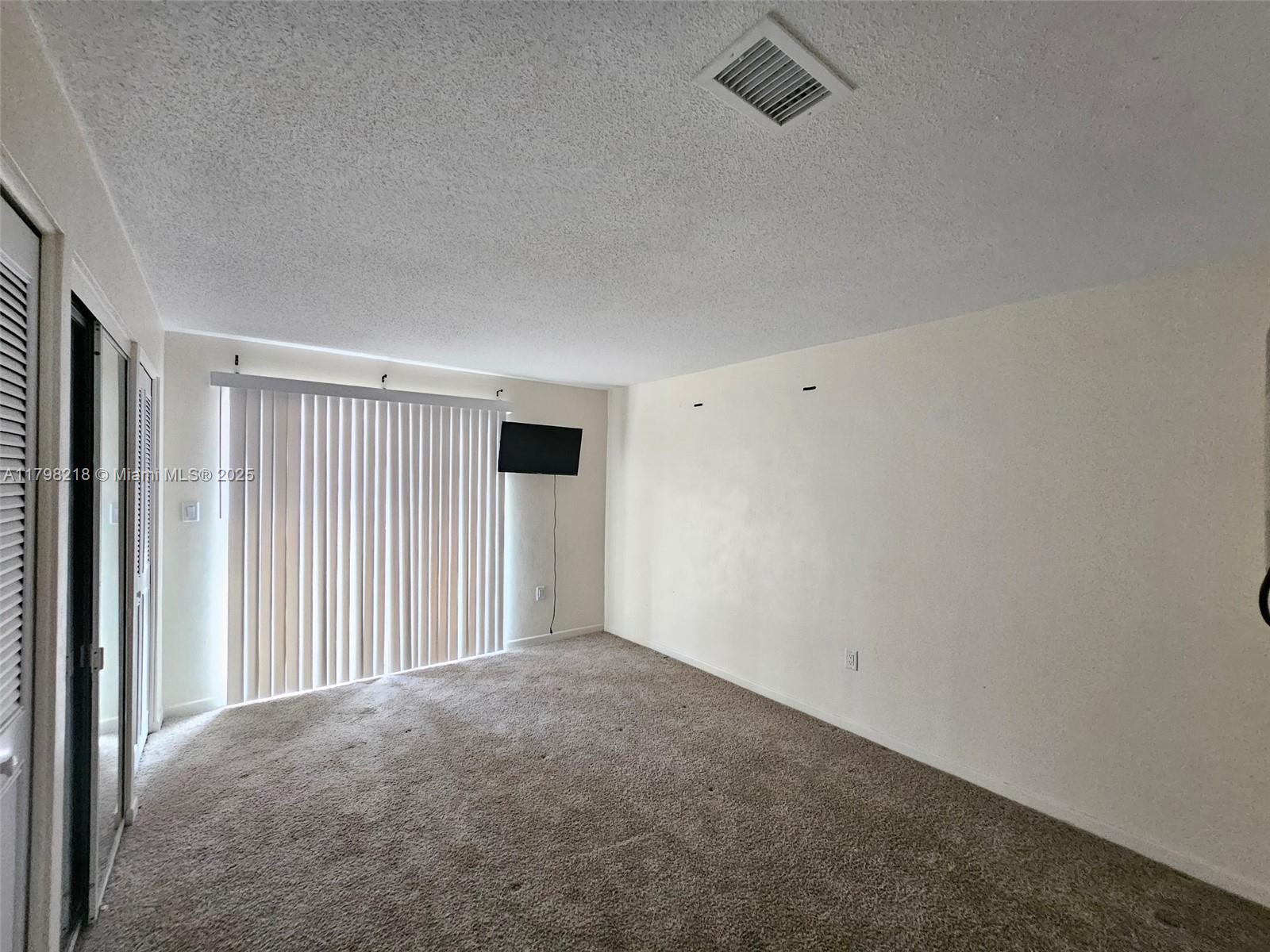 TITUSVILLE FRUIT & FARM LA - Residential