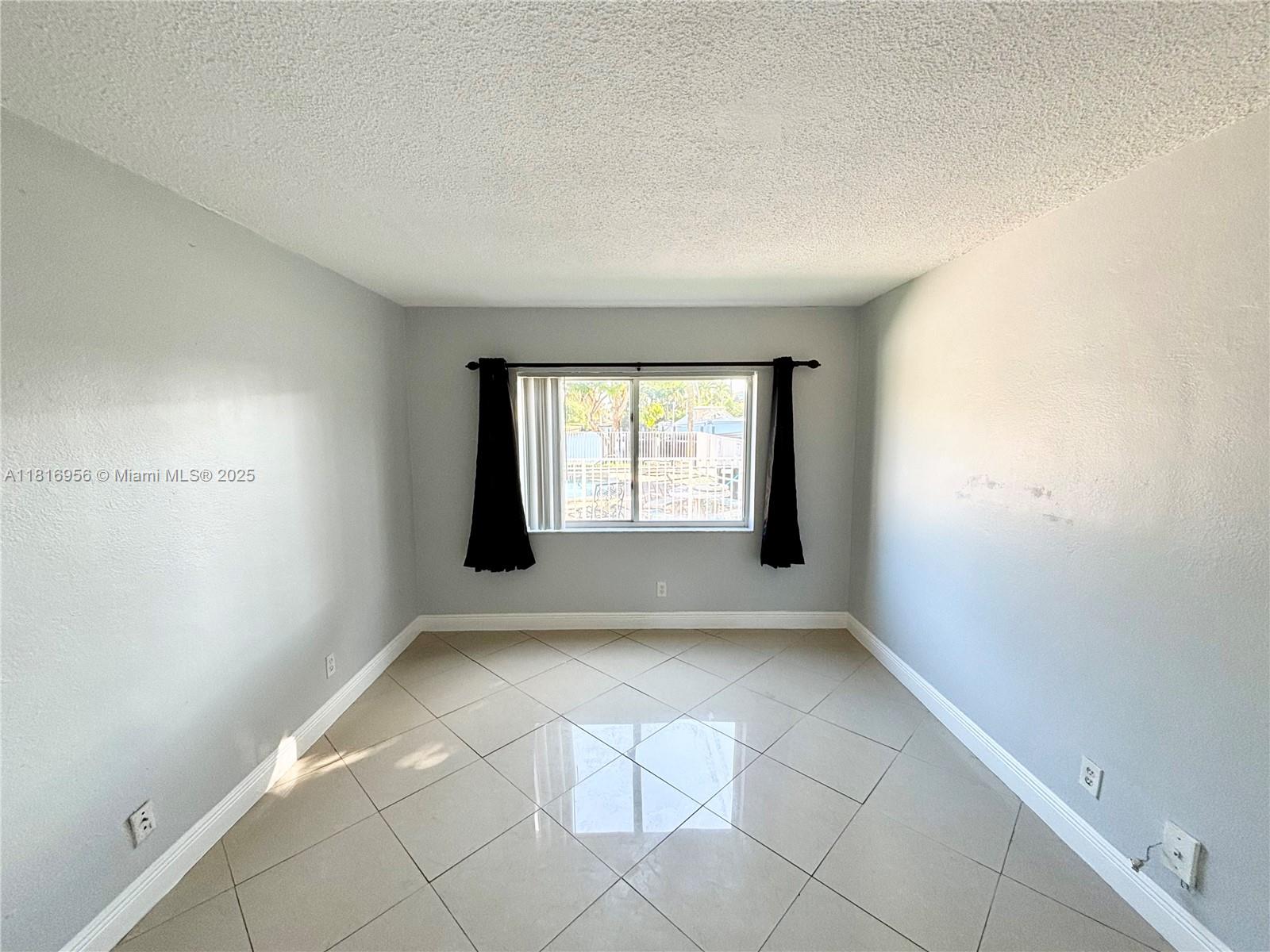 PARK PLACE AT POMPANO CON - Residential Lease