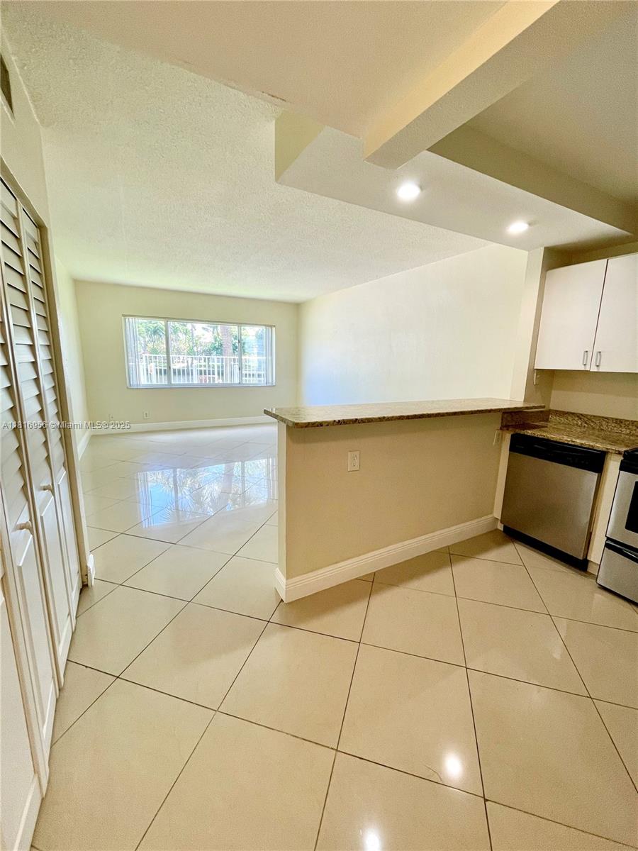 PARK PLACE AT POMPANO CON - Residential Lease