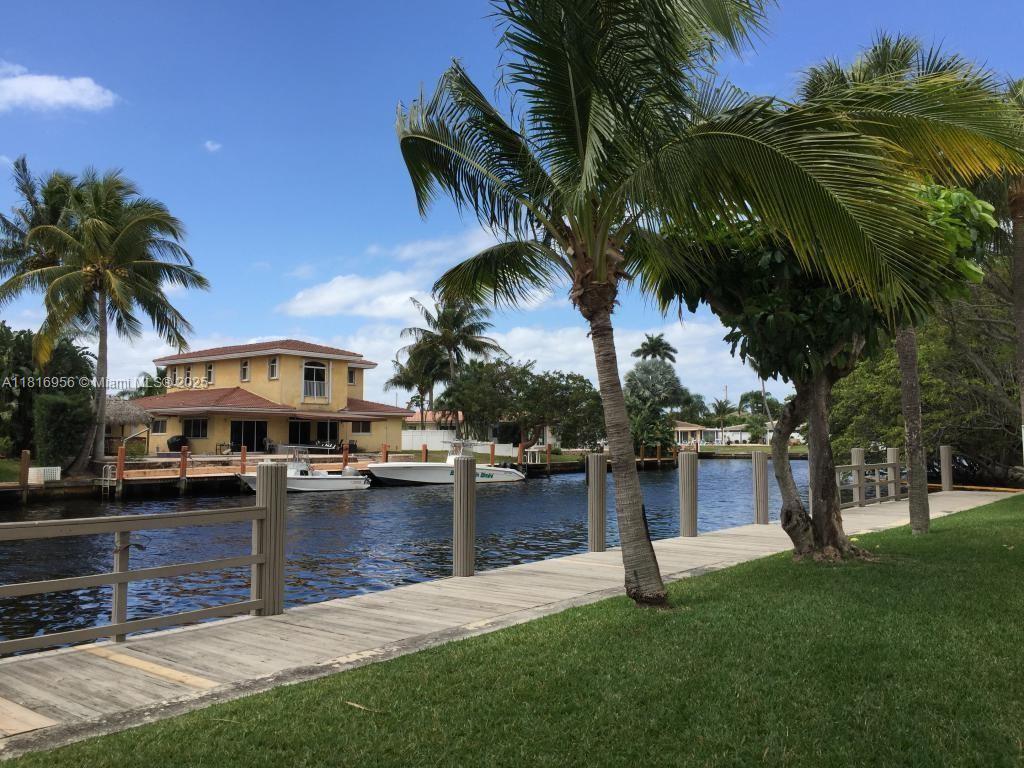 PARK PLACE AT POMPANO CON - Residential Lease