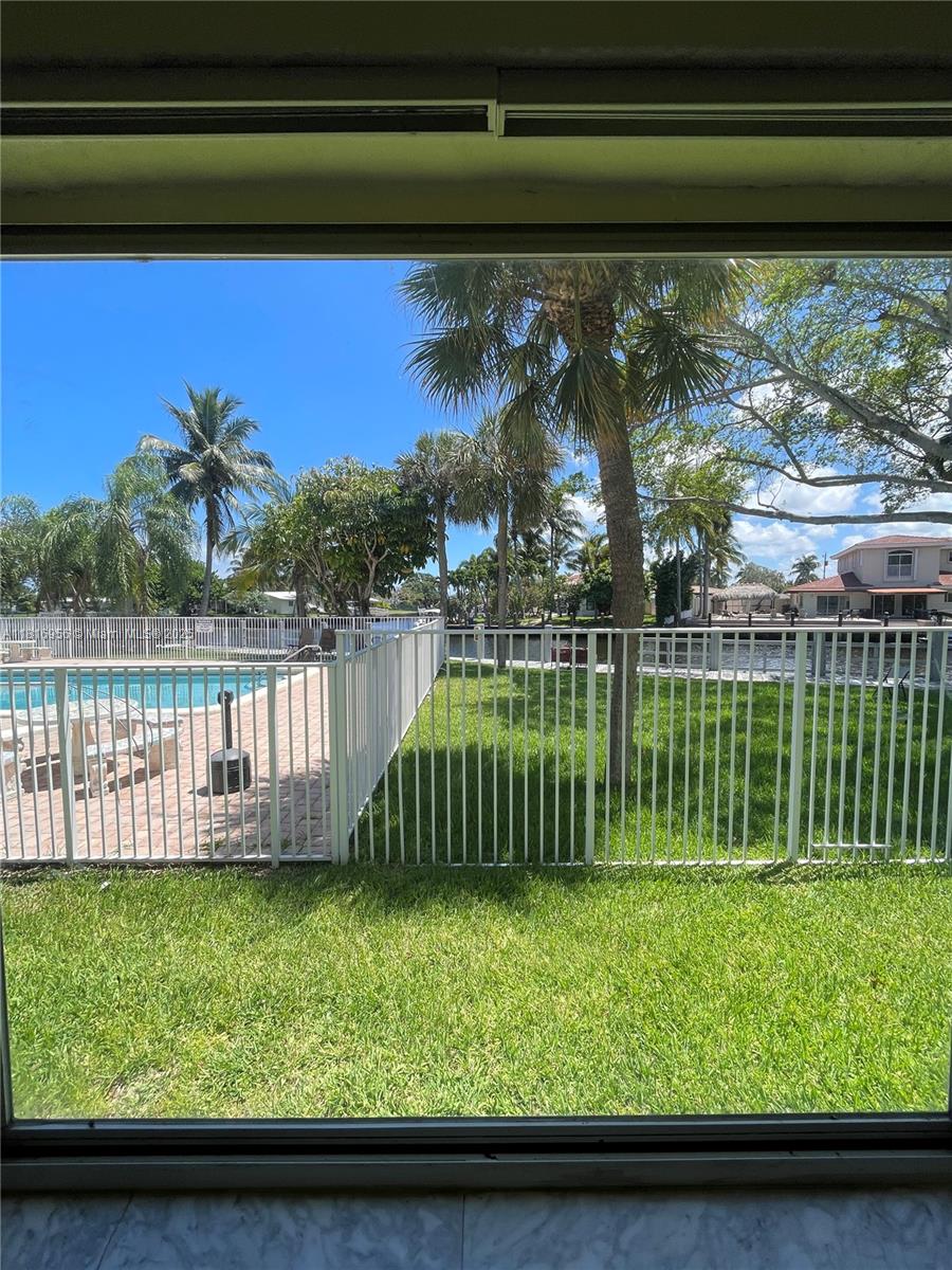 PARK PLACE AT POMPANO CON - Residential Lease