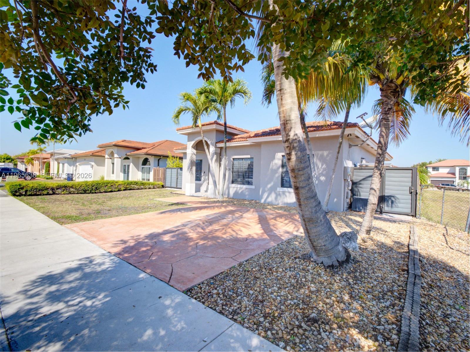 ED-MAR ESTATES - Residential