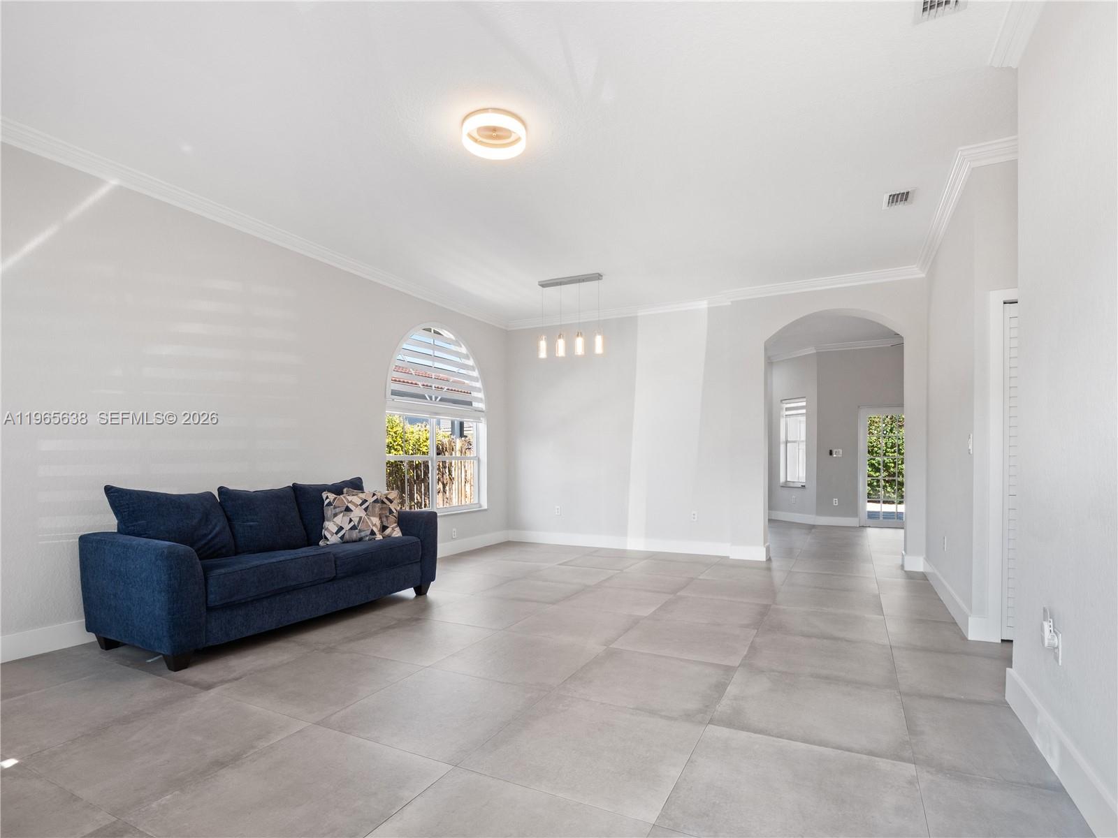 ED-MAR ESTATES - Residential