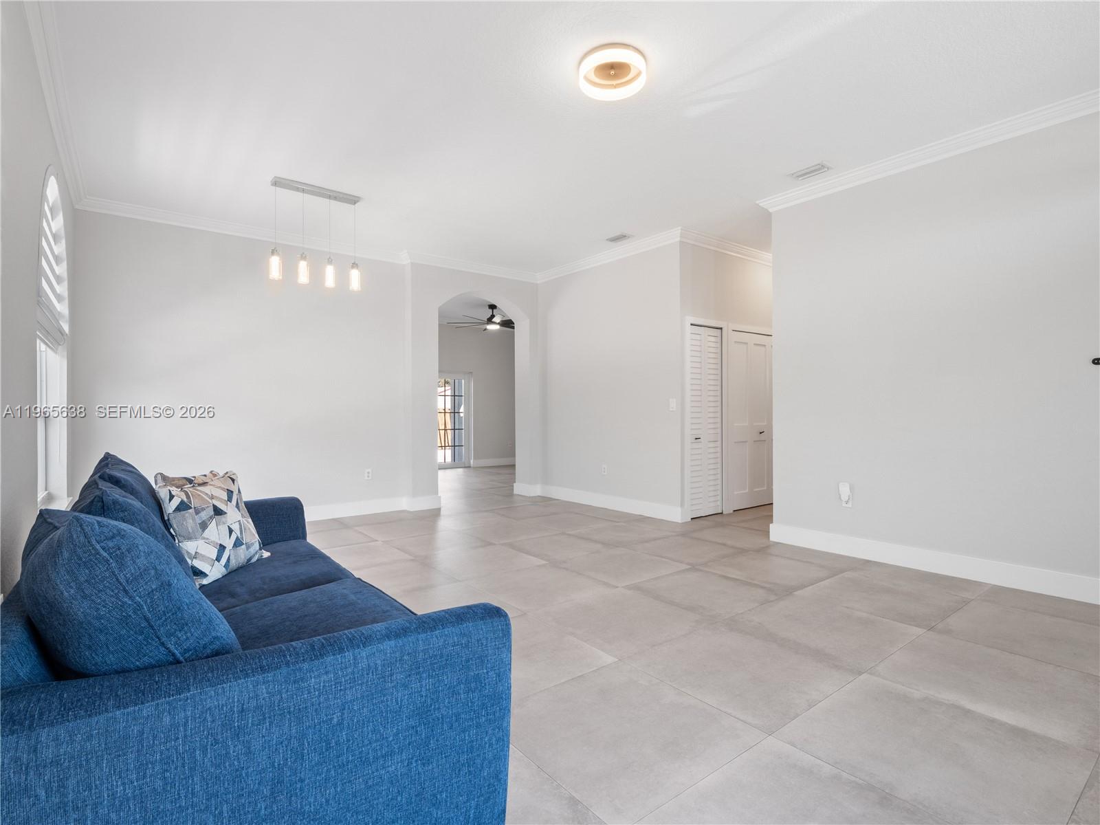 ED-MAR ESTATES - Residential