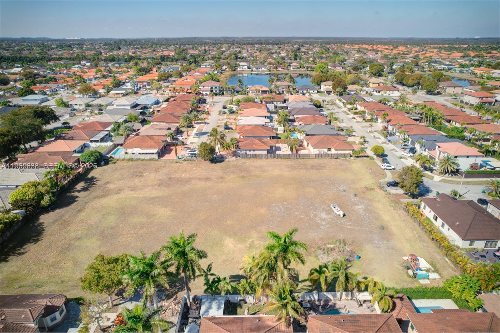 ED-MAR ESTATES - Residential