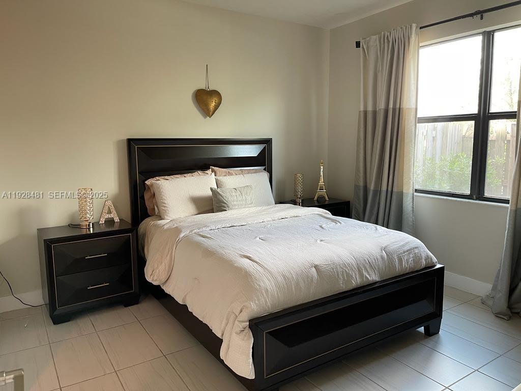 GRAND BAY SOUTH VILLAS - Residential Lease