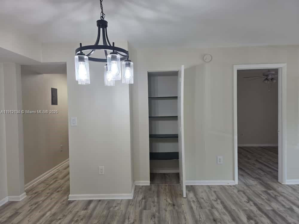 SUNSET VILLAS NO 3 CONDO - Residential