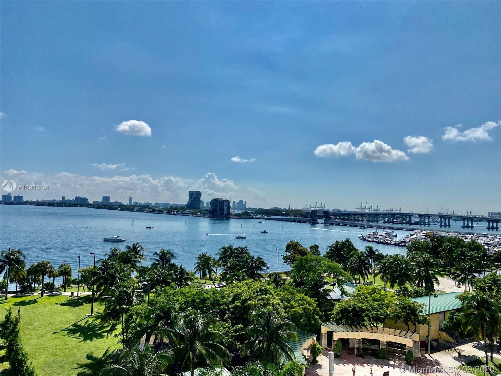 1800 CLUB CONDO - Residential Lease