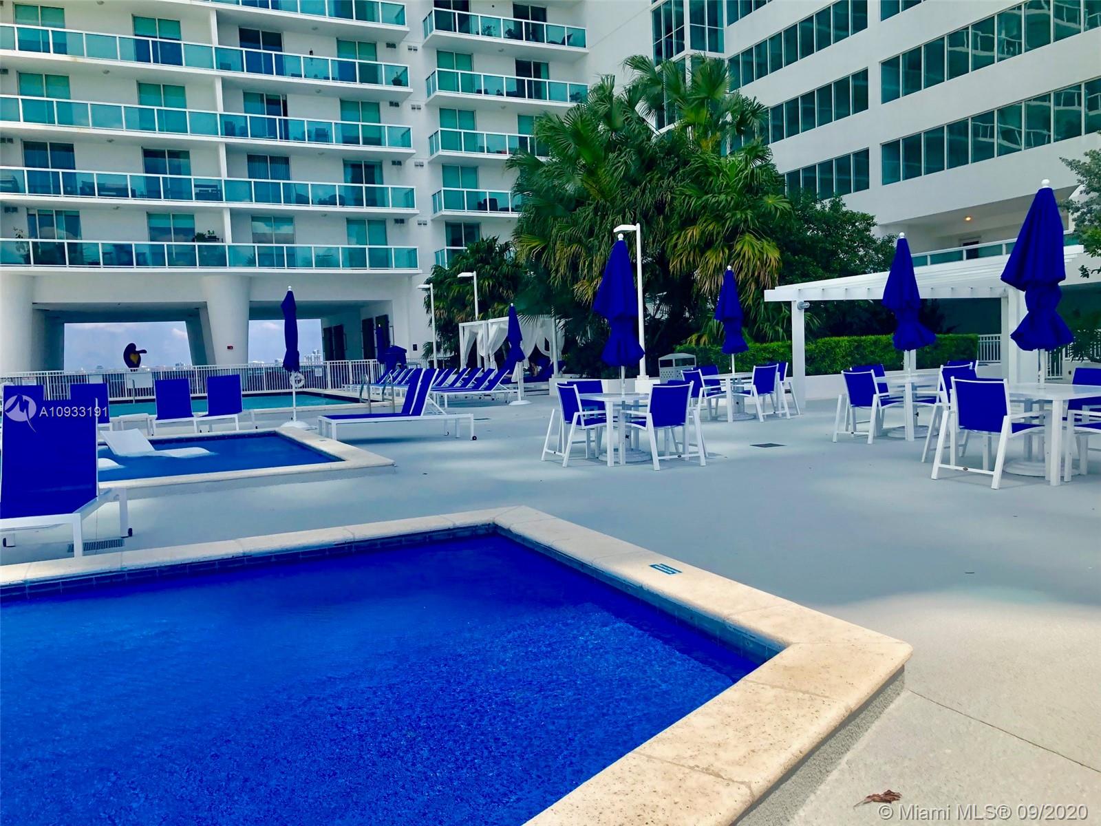 1800 CLUB CONDO - Residential Lease
