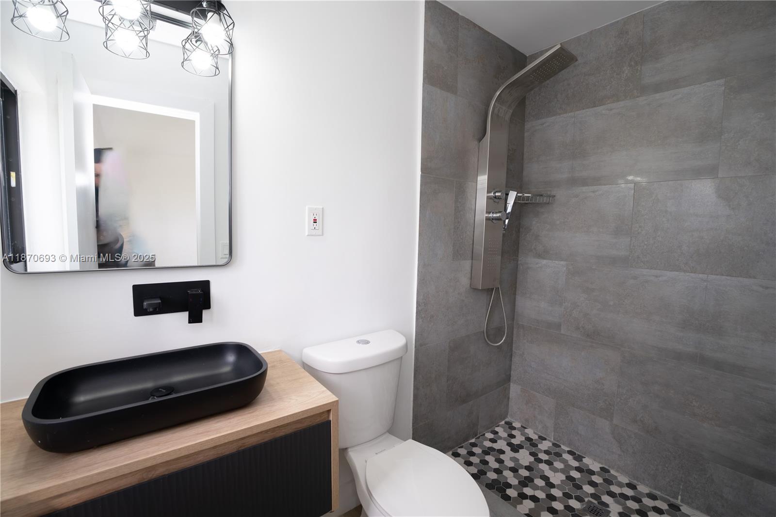 HEFTLER HOMES SEC 3 - Residential