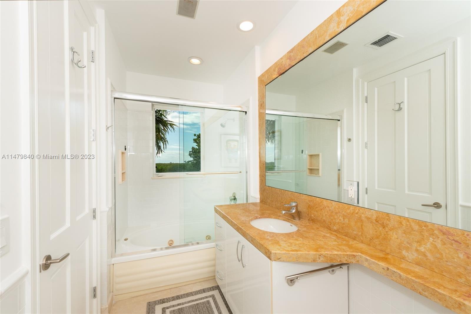 CAPE FLA SUB SEC 2 - Residential