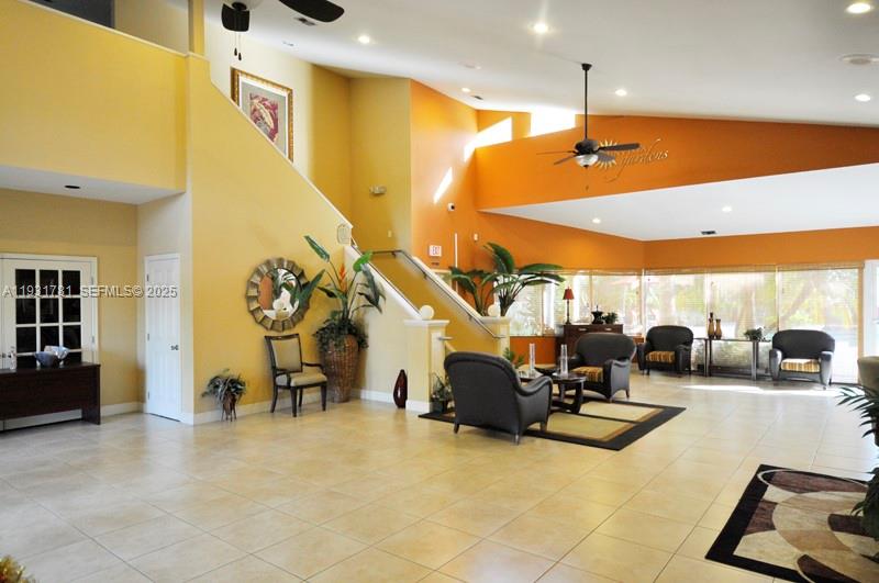 SUN VISTA GARDENS CONDO - Residential