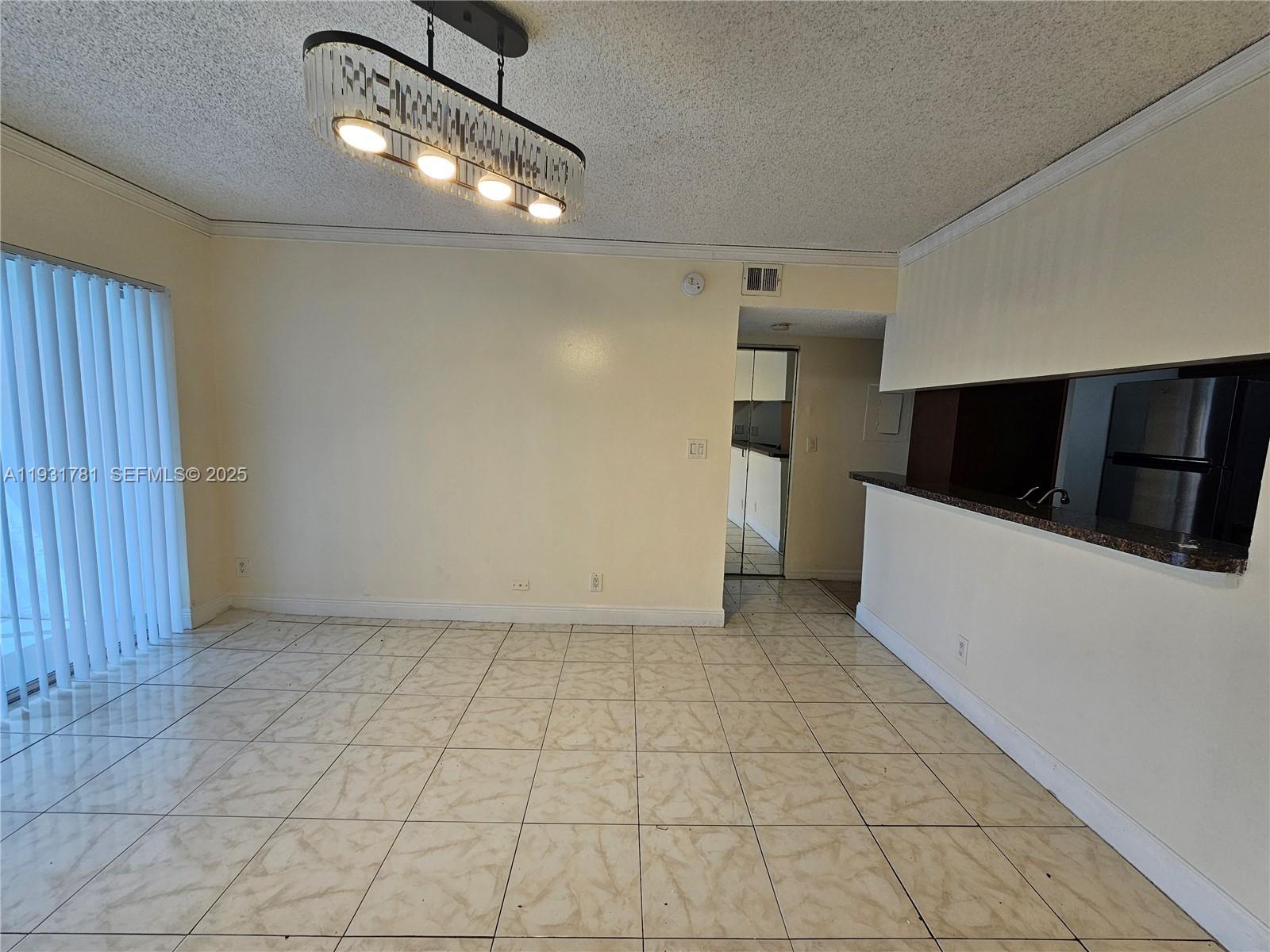 5686 Rock Island Rd 126