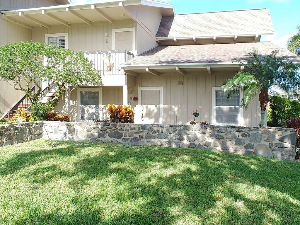 Photo of 9259 SE Riverfront Ter #K, Tequesta, FL 33469 (MLS # A11313837)