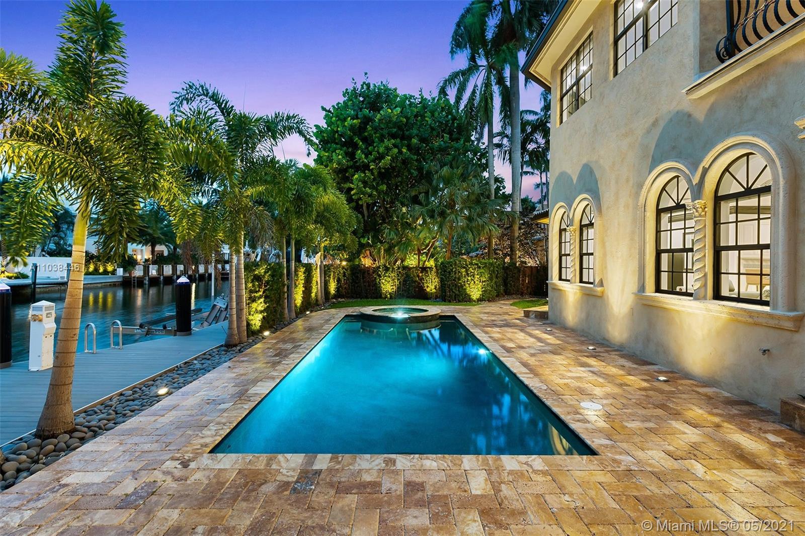 CORAL ISLES - Residential