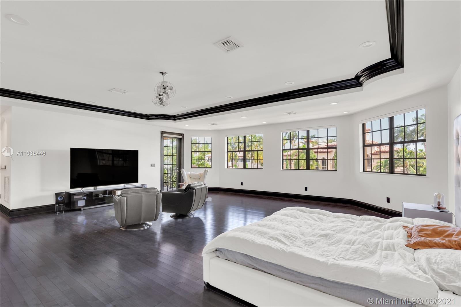 CORAL ISLES - Residential