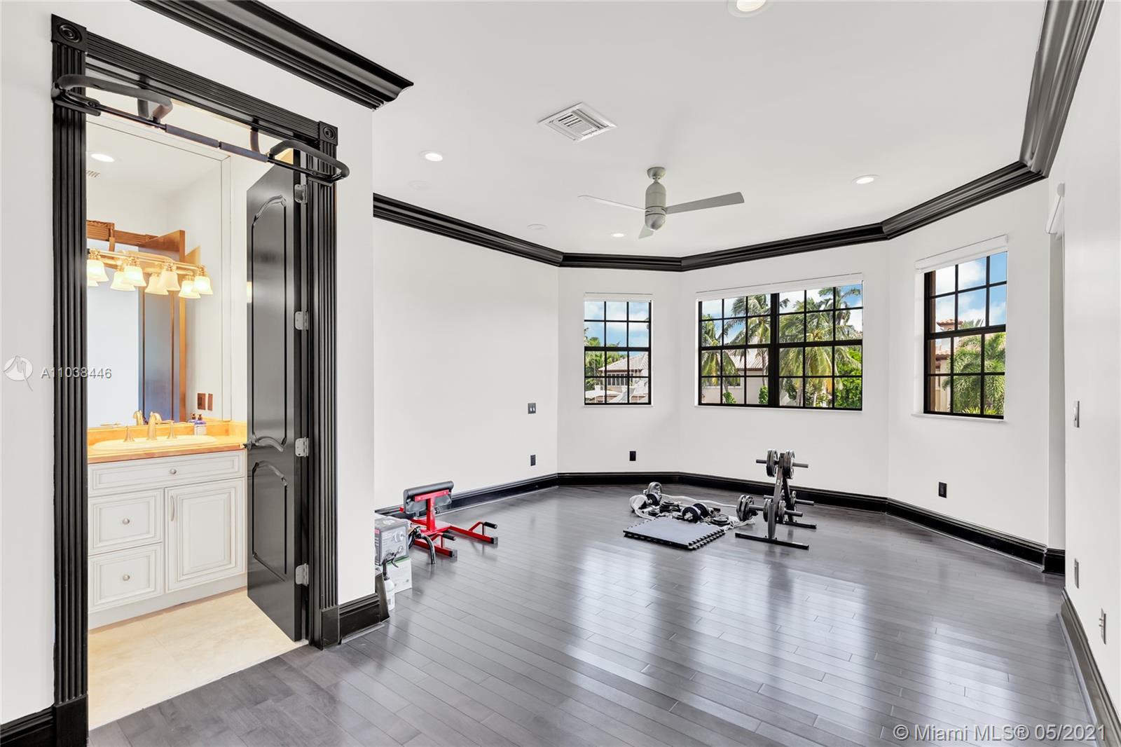 CORAL ISLES - Residential