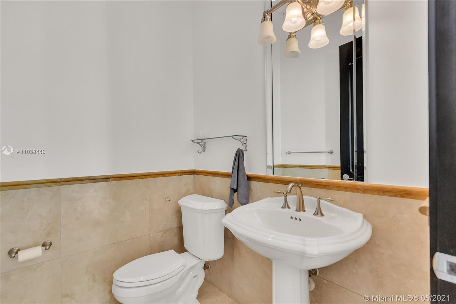 CORAL ISLES - Residential