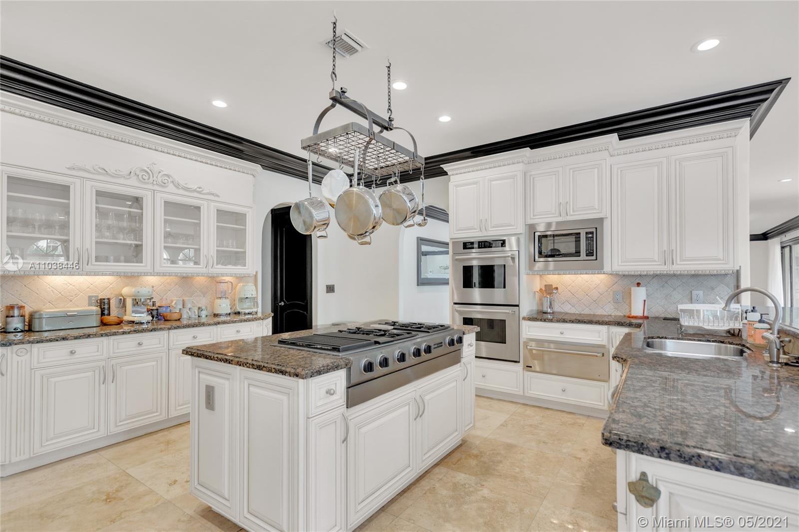 CORAL ISLES - Residential