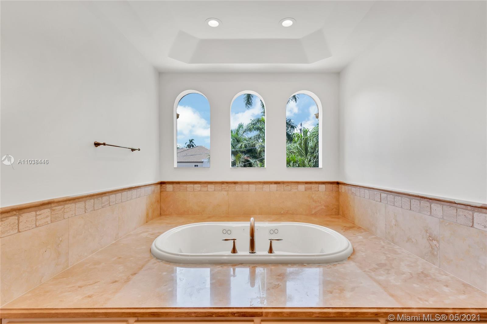 CORAL ISLES - Residential