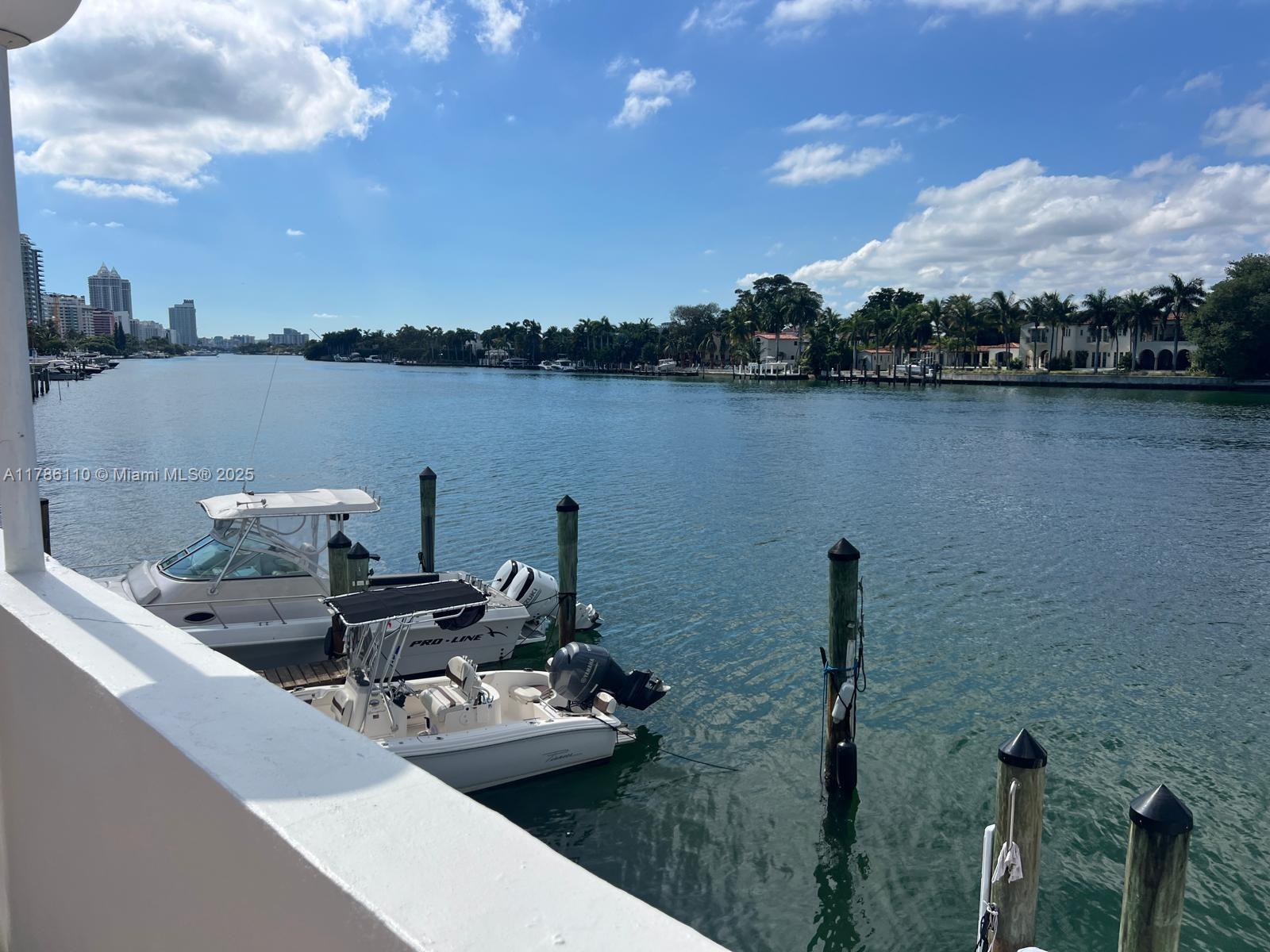 5838 CONDOMINIUM - Residential