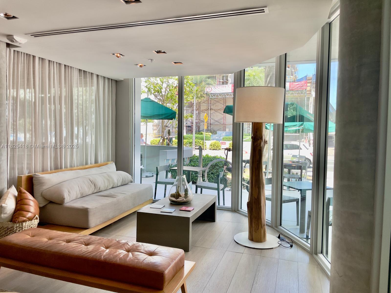 6080 Collins Ave 506