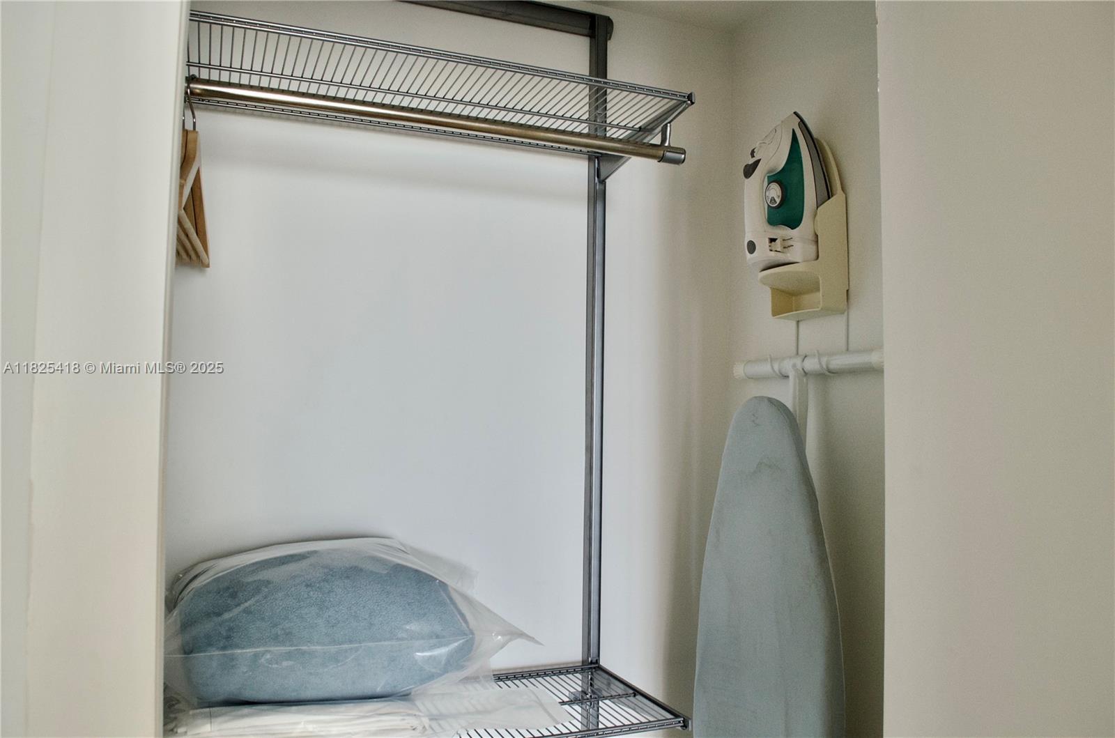 6080 COLLINS CONDO - Residential