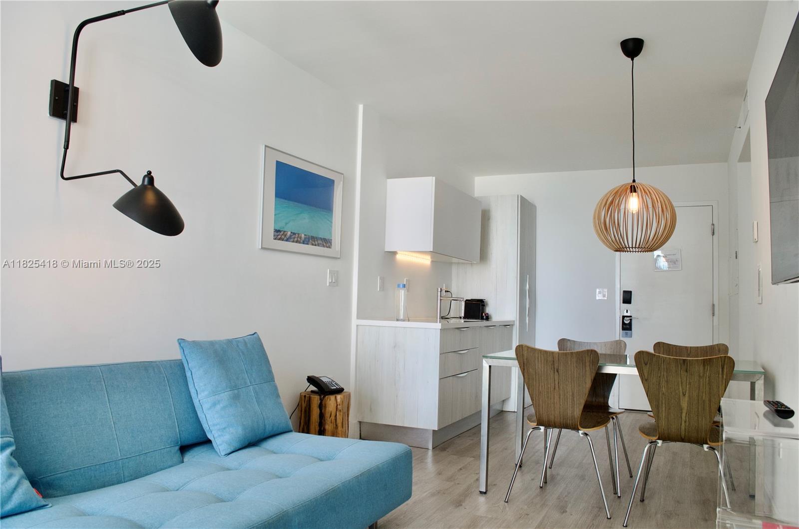 6080 Collins Ave 506