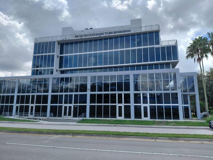 Partially built office space offering the flexibility to be customized to your preferences, whether for your own business or as an investment for rental purposes. This unit is situated in a modern and luxurious building in the Doral area, known for housing medical, insurance, and real estate offices. Nestled in a prime location surrounded by numerous residences, this commercial property presents a unique investment opportunity. Don't miss the chance to invest in commercial property in this privileged area.