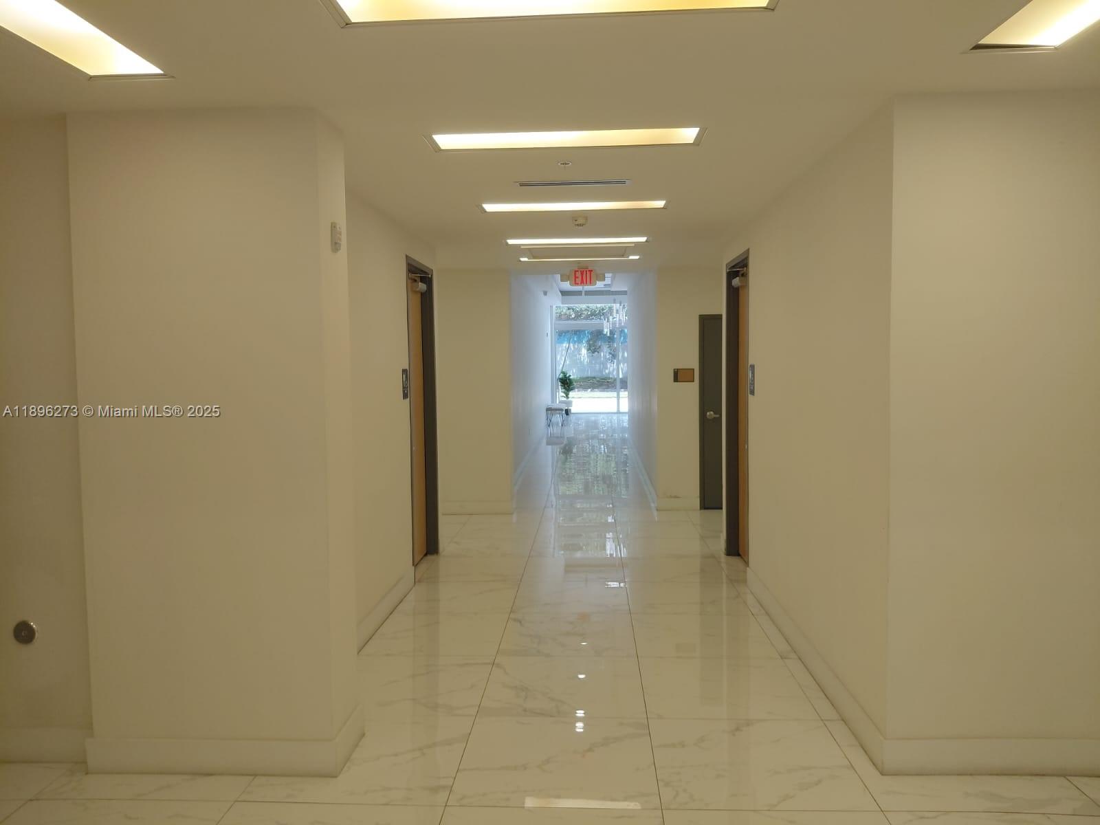View photos, virtual tours, details... 10450 NW 33rd St 406