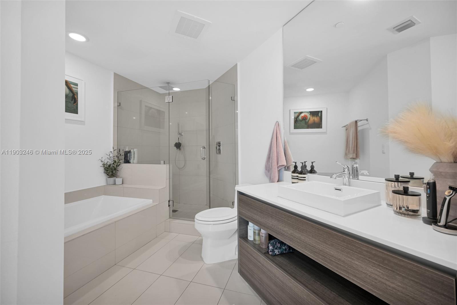 Millecento - Residential Lease