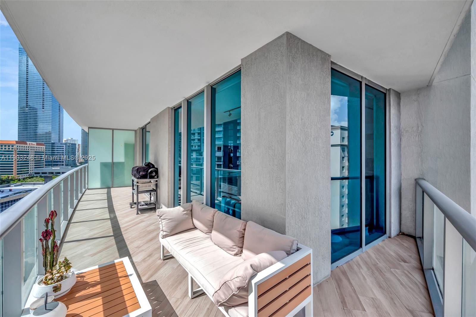 Millecento - Residential Lease