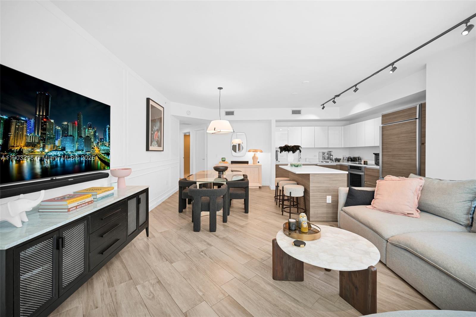 Millecento - Residential Lease