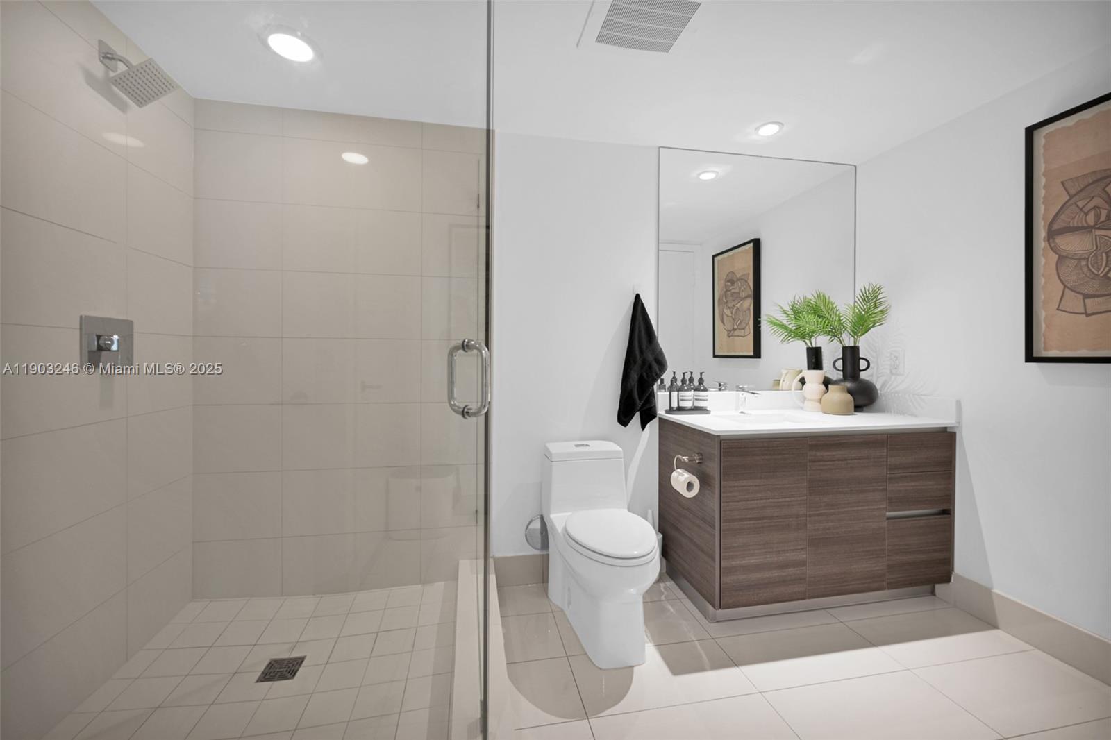 Millecento - Residential Lease