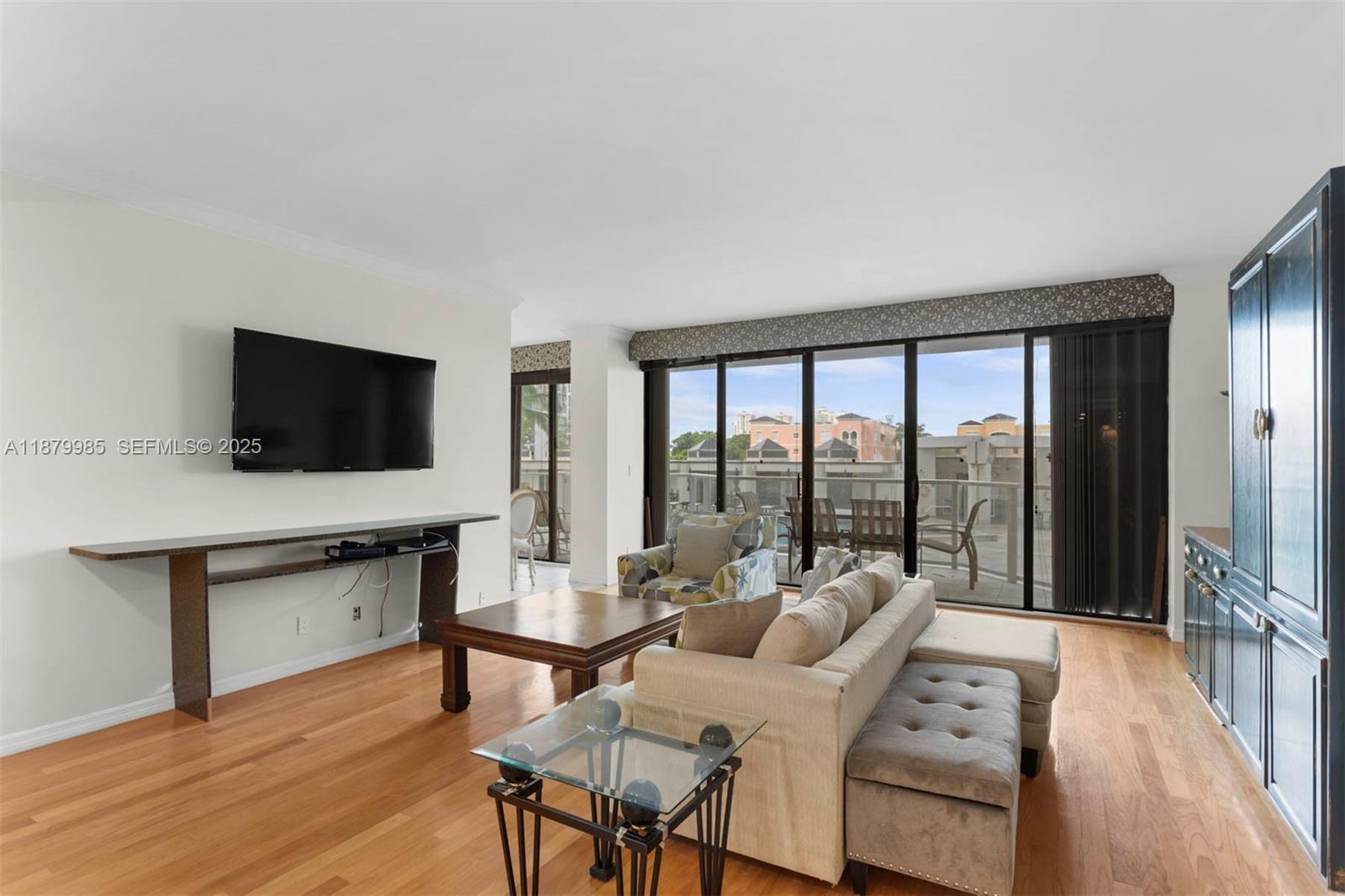 MARINA TOWER CONDO - Residential