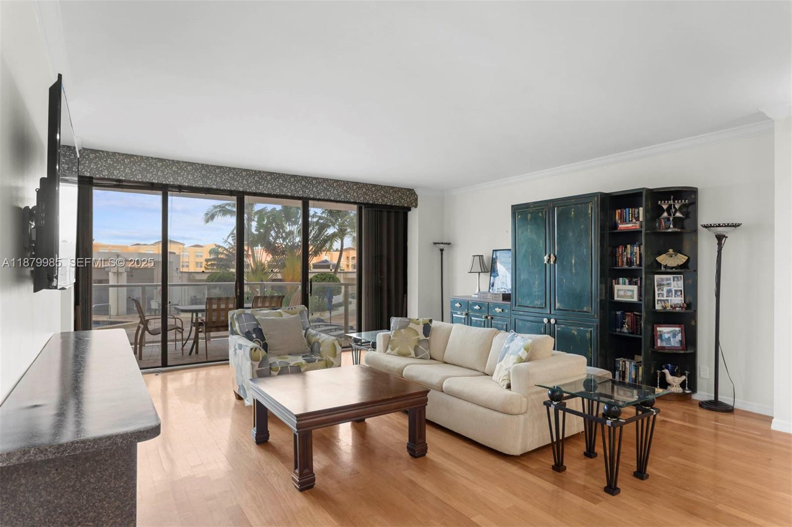 MARINA TOWER CONDO - Residential