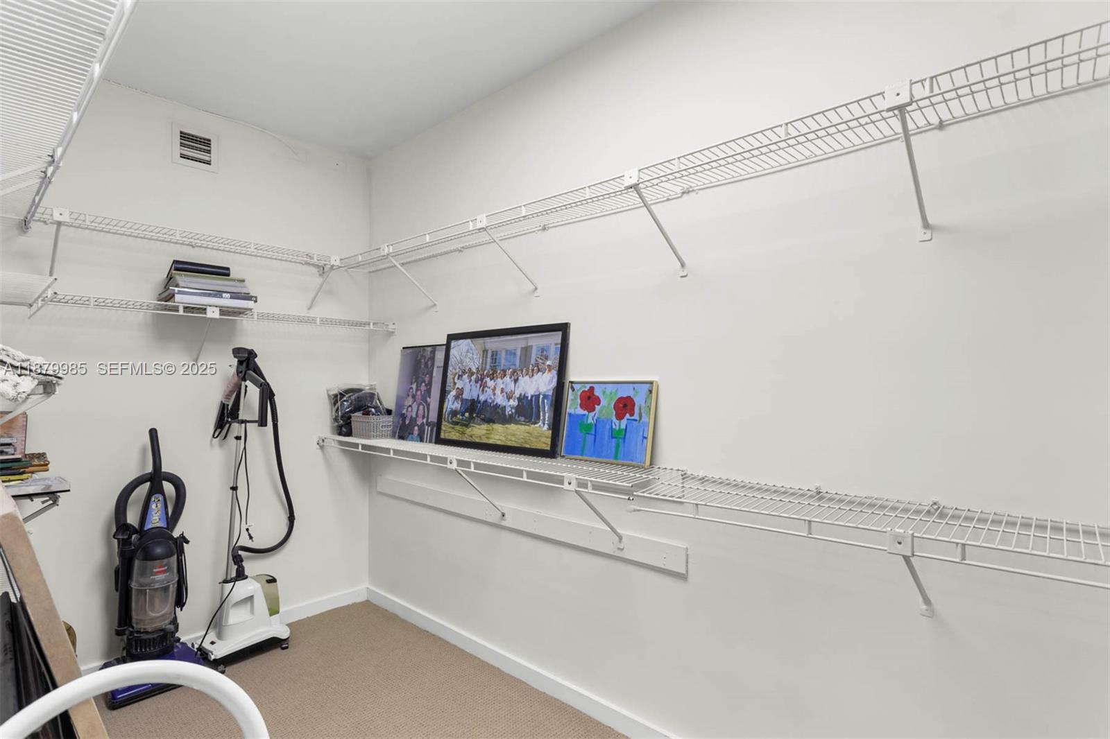 MARINA TOWER CONDO - Residential