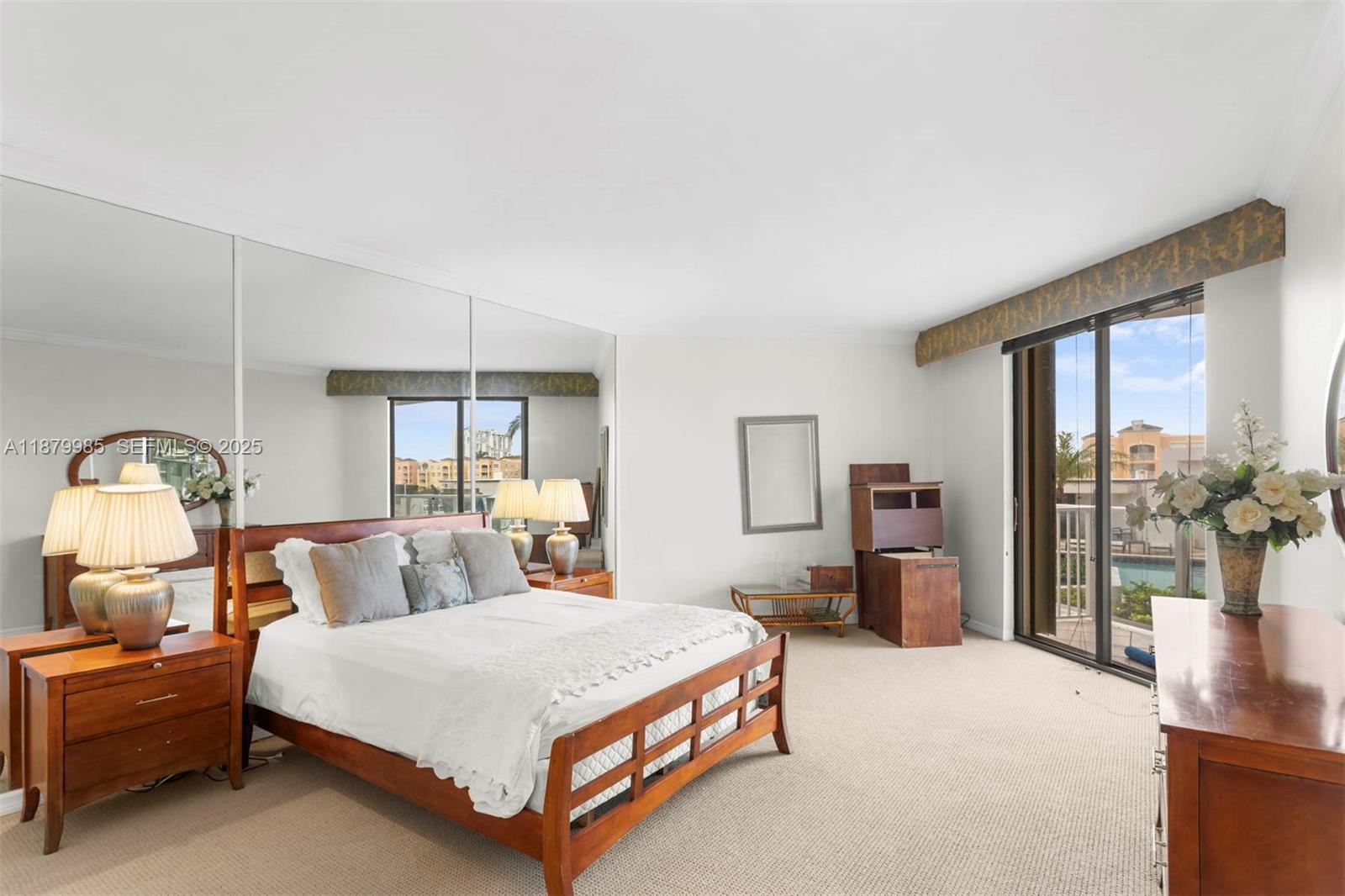 MARINA TOWER CONDO - Residential