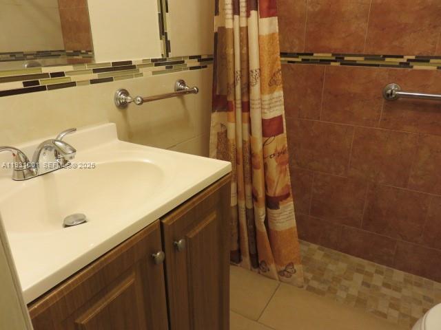 GRAPELAND - Residential Lease